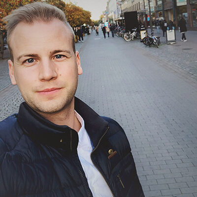 Jacob Carlsson jobbar med maskinkonstruktion